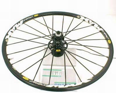 Mavic Crossmax disque 2001 : 945gr